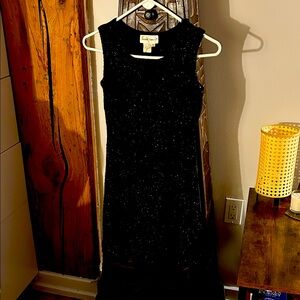 Elegant Black Sleeveless Dress